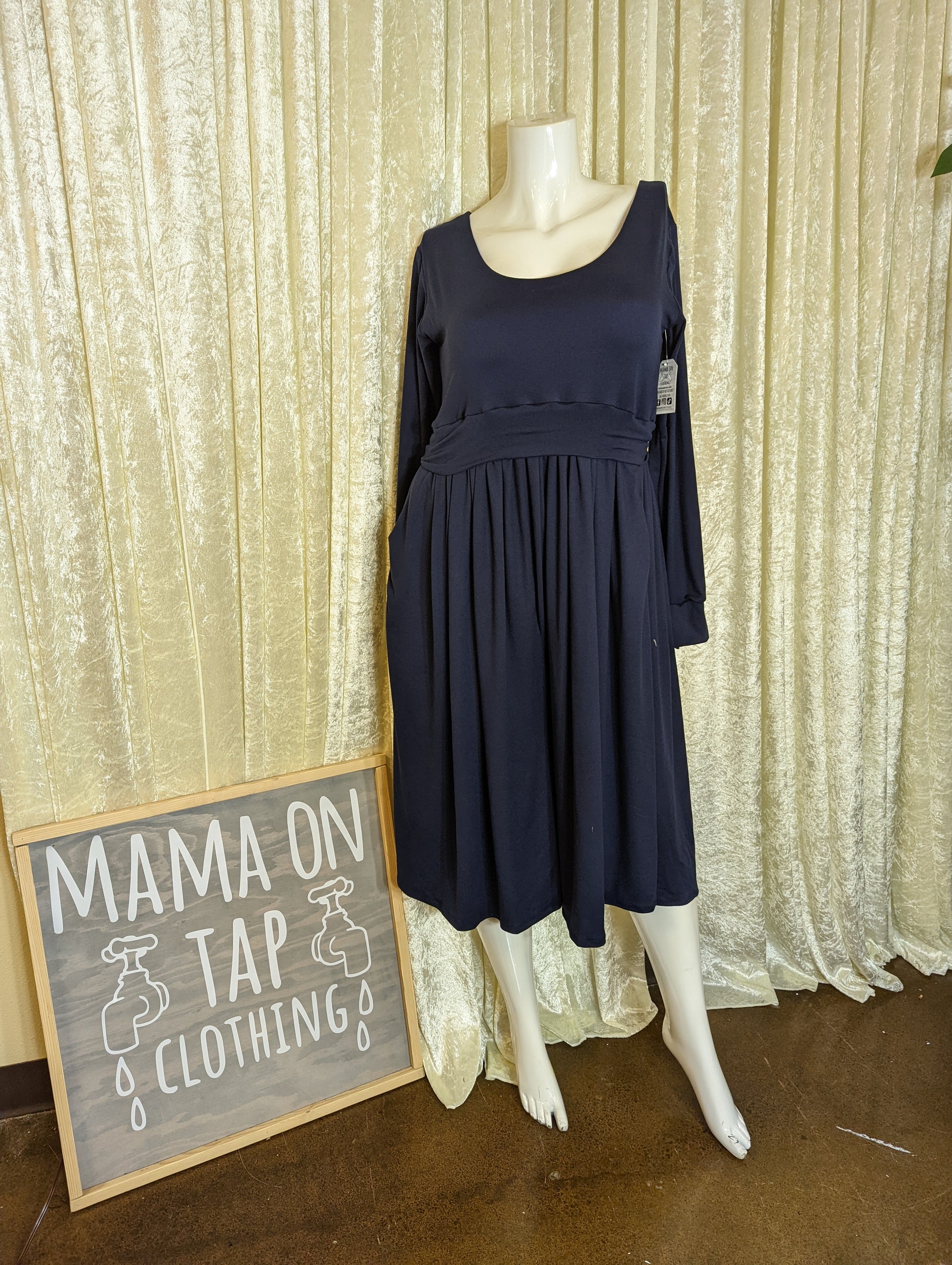 Dress with Pockets- Solid Top with Patterned Bottom - Made to Order – Mama  On Tap